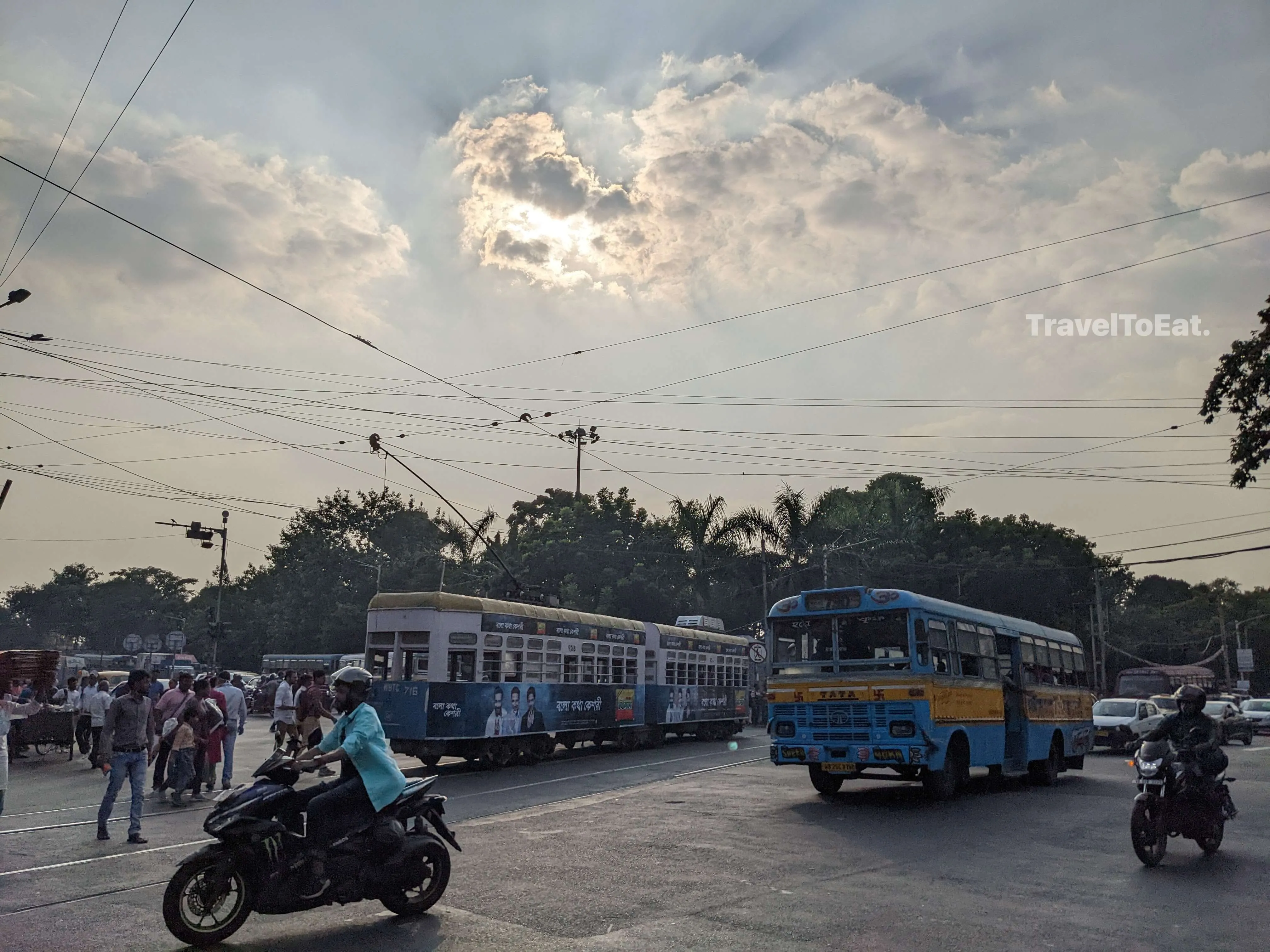 Kolkata: What to eat, Where to go, for 2 days. - Image 2