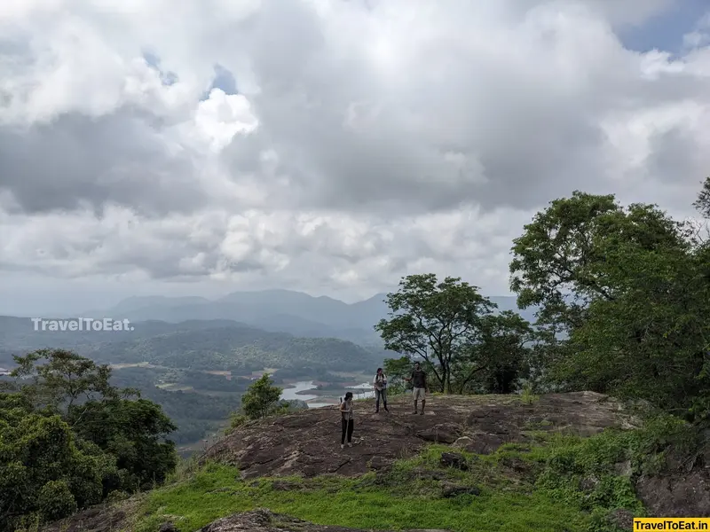 Thrissur Peechi dam trek: Moodal mala